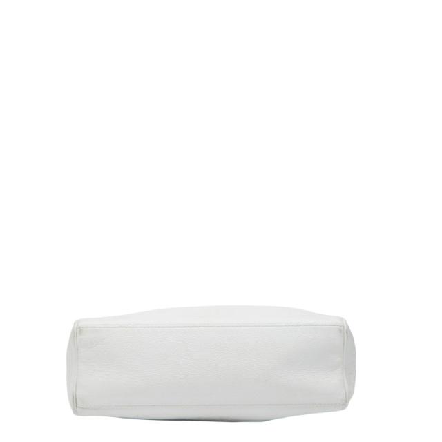 シャネル トリプルココマーク チェーン ショルダーバッグ ホワイト