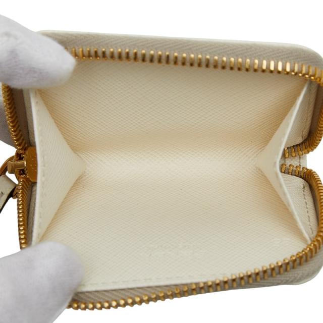 プラダ 三角ロゴプレート バッグチャーム コインケース 小物入れ 1TL085 ホワイト サフィアーノレザー レディース PRADA 【中古】_4