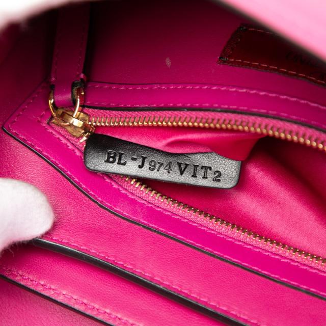 ヴァレンティノ ロックスタッズ チェーン ショルダーバッグ ピンク レザー レディース VALENTINO 【中古】