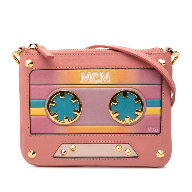エム シー エム カセット スタッズ 斜め掛け ショルダーバッグ ピンク マルチカラー レザー レディース MCM 【中古】
