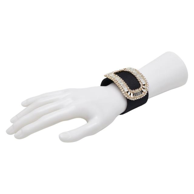 ロジェヴィヴィエ ピルグリム バックル ブレスレット サイズS 62540302 ブラック ラインストーン ナイロン ROGER VIVIER 【中古】_5