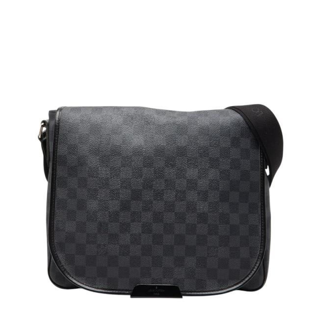 ルイ ヴィトン ダミエグラフィット ダニエルMM ショルダーバッグ N58029 黒いこと PVC なめし革 レディース LOUIS VUITTON 【中古】