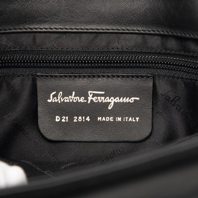 サルヴァトーレフェラガモ ハンドバッグ トートバッグ ブラック レザー レディース Salvatore Ferragamo 【中古】_4