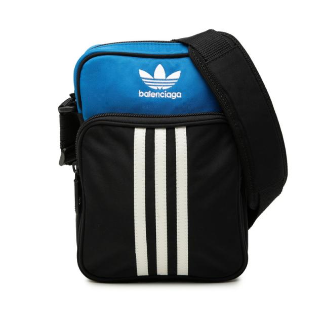 バレンシアガ アディダス 斜め掛け ショルダーバッグ クロスボディ 725437 ブラック ブルー ナイロン メンズ BALENCIAGA adidas 【中古】