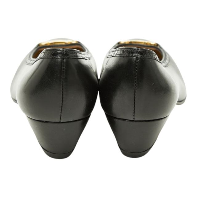 サルヴァトーレフェラガモ ガンチーニ - パンプス 黒いこと ゴールド なめし革 レディース Salvatore Ferragamo 【中古】