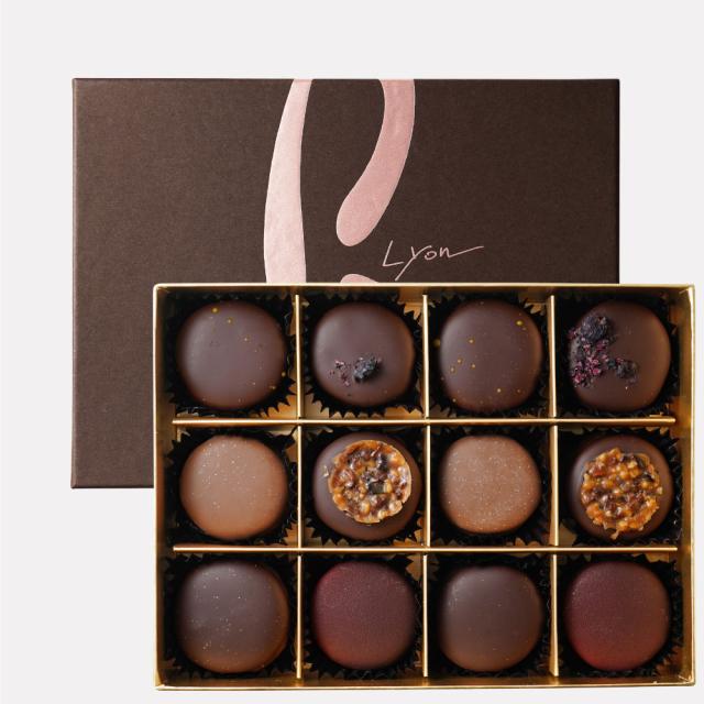 御礼 卒業 卒園 新生活 ギフト セバスチャンブイエ マカリヨン 12個の通販は