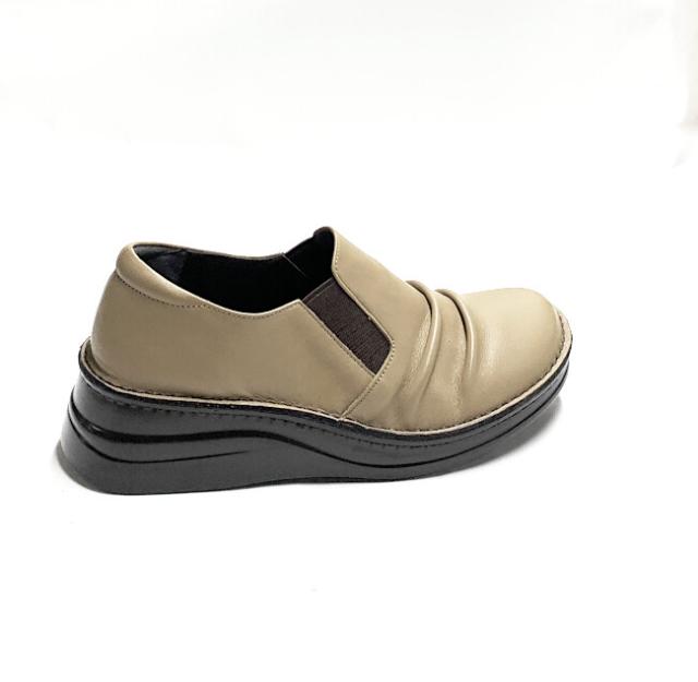 日本製靴　本革　カジュアル　くしゅくしゅ　コロン　可愛い　カジュアルパンプス　サイドゴアスリッポン　通勤　旅行　幅広　外反母趾　上品　合わせやすい 日本製靴 本革 カジュアル くしゅくしゅ コロン 可愛い カジュアル