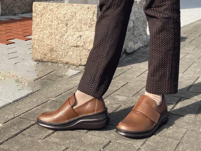 日本製 本革 太ベルトデザインカジュアルシューズ 3e ローファータイプ