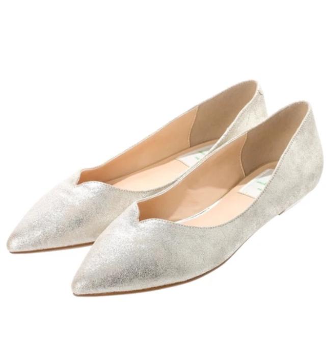 本革パンプス フラット フラットパンプス 痛くない 走れるパンプス v