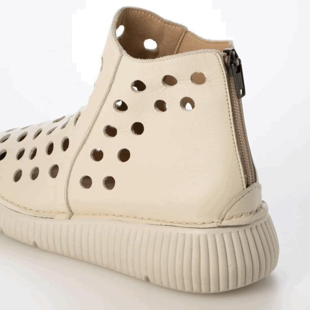 日本製 本革 牛革 レザーシューズ 幅広 4e 外反母趾 ふかふか アウト