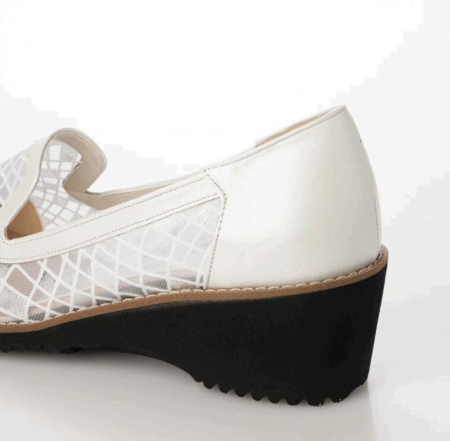 日本製 本革 牛革 レザーパンプス チュールコンビ ポインテッド