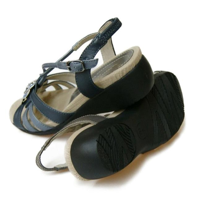 本革 レザーサンダル サンダル 幅広 3e 外反母趾 キラキラ 花モチーフ