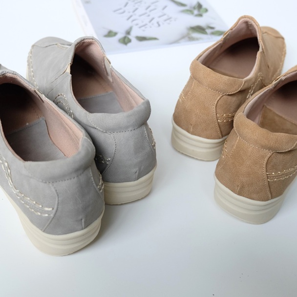 スリッポン　春色　幅広　3e  外反母趾　　レディース 　ステッチ　 サイドゴア 　軽量　 紐なし　 コンフォート カジュアル　レデイーズシューズ　おしゃれ スリッポン 春色 幅広 3e 外反母趾 レディース ステッチ サイドゴア