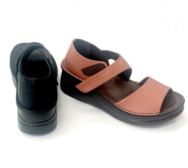 日本製 本革 ストラップサンダル サンダル 幅広 3e 外反母趾 ウェッジ