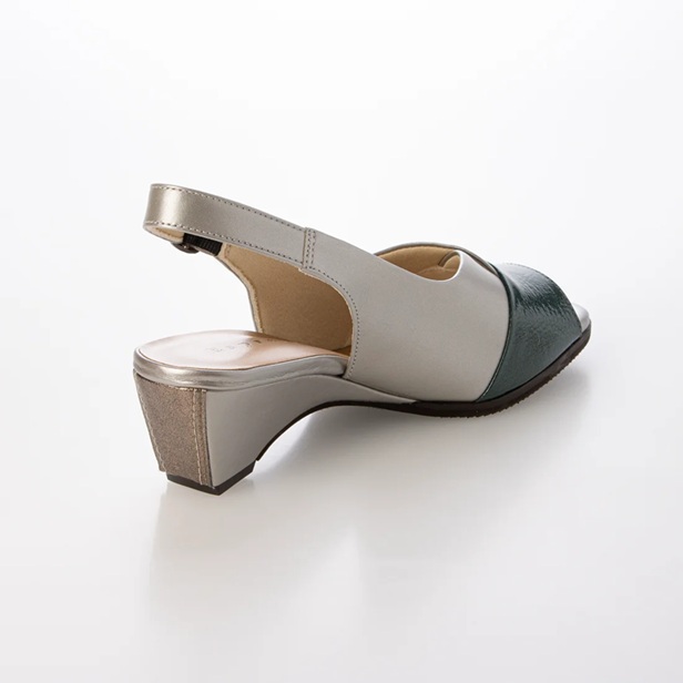 日本製 本革 レザーサンダル サンダル 3e 幅広 外反母趾 エナメル