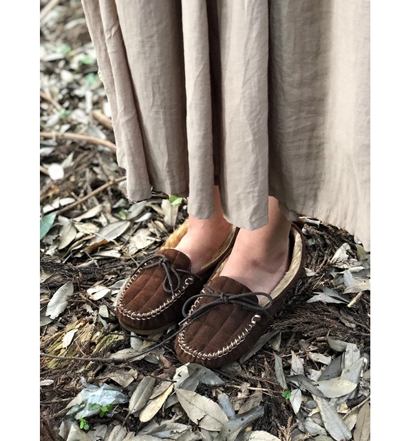 本革　レディース　カジュアル　スエード　フカフカのファー　クレープソール　フラットシューズ　おしゃれ　カジュアル　暖かい　履きやすい　歩きやすい　メロンパン　長時間歩行　小さいサイズ　大きいサイズ 本革 レディース カジュアル スエード フカフカのファー クレープ