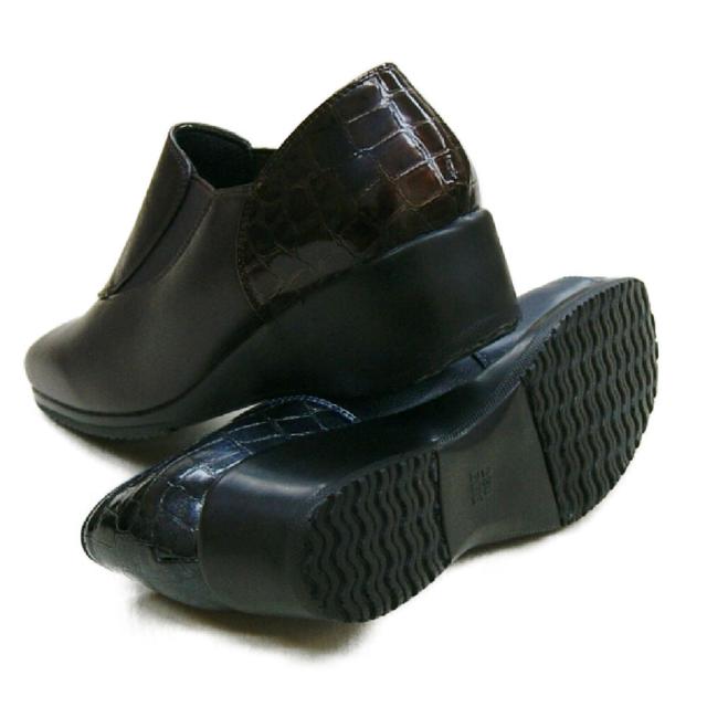 日本製　本革　幅広　3e エナメル　型押し　ゴージャス　ウエッジパンプス アニマル型押し　カジュアル　通勤　旅行　履きやすい　歩きやすい　軽量　軽い　パンプス 日本製 本革 幅広 3e エナメル 型押し ゴージャス ウエッジパンプス