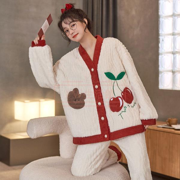 レディース 寝巻き ファッション パジャマ 冬 新作 裏起毛 厚手 長袖  可愛い 家居 ホームウエア 保温 暖かい 着心地 ふわふわ 4,823円
