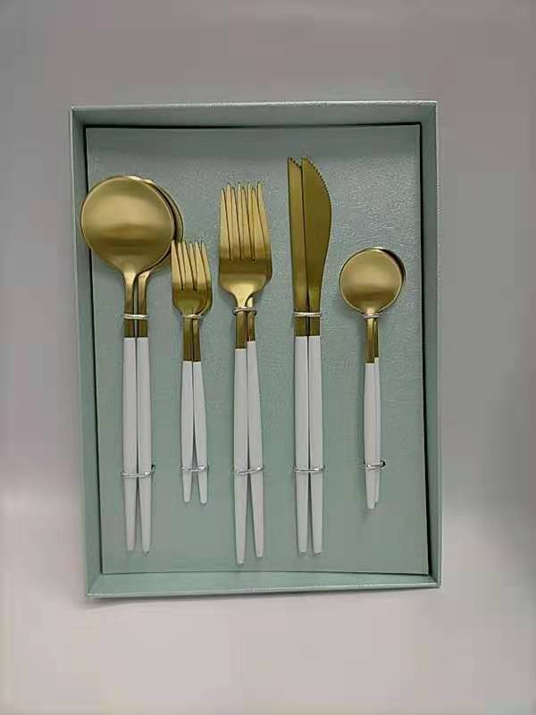 cesa beams　敬老の日　カトラリー カトラリーセット　ギフトセット　当店オリジナル　改良品5本×2セット 箱入り　 結婚祝い 母の日　花以外　　食器 スプーン フォーク ナイフ お箸 箸 セット おしゃれ ステンレス　北欧 ティースプーン デザートフォーク お祝い 御返しの通販は 6,498円