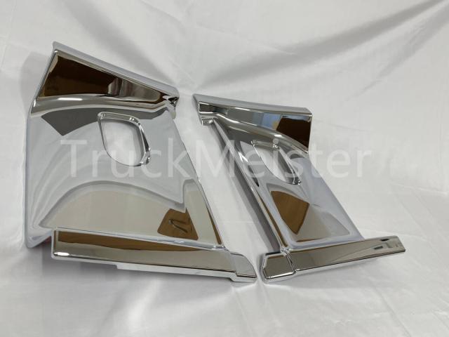 日産UD 17パーフェクトクオン/07クオン メッキステップ アッパー左右セット 即納 日産 UD 17パーフェクトクオン⁄07クオン メッキ ステップ