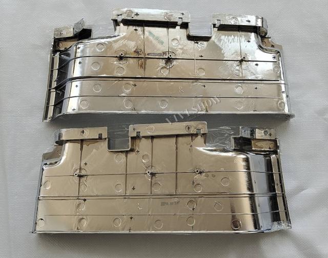 新品 三菱ふそう NEWスーパーグレート メッキ ステップ ミドル左右セット 高さ約21cm　平成19年7月〜平成29年4月 sto005の通販は