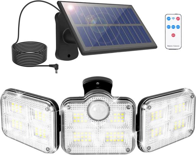 A Zone センサーライト ３灯式 230led ソーラーライト Ip65防水 防犯ライト 屋外照明 壁掛け可能 電気代ゼロ 設置簡単 駐車場 車の通販はau Pay マーケット Kumasen公式ショップ