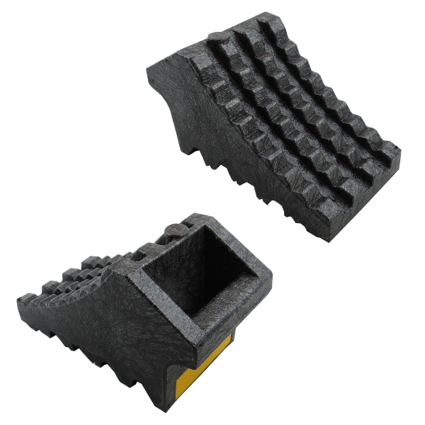 JB ハイプラ 歯止め 車輪止め 黒 反射テープ付 250mm×130mm×120mm 10個セットの通販は 9,801円