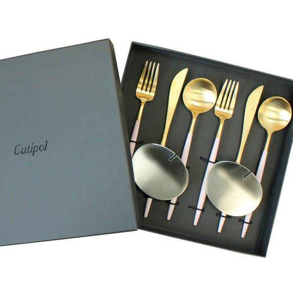 クチポール ゴア ピンクマットゴールド ディナーセット + カトラリーレスト 8点セット ギフトボックス入り 正規販売代理店 カトラリー 結婚祝い プレゼント agesugi_snkの通販は