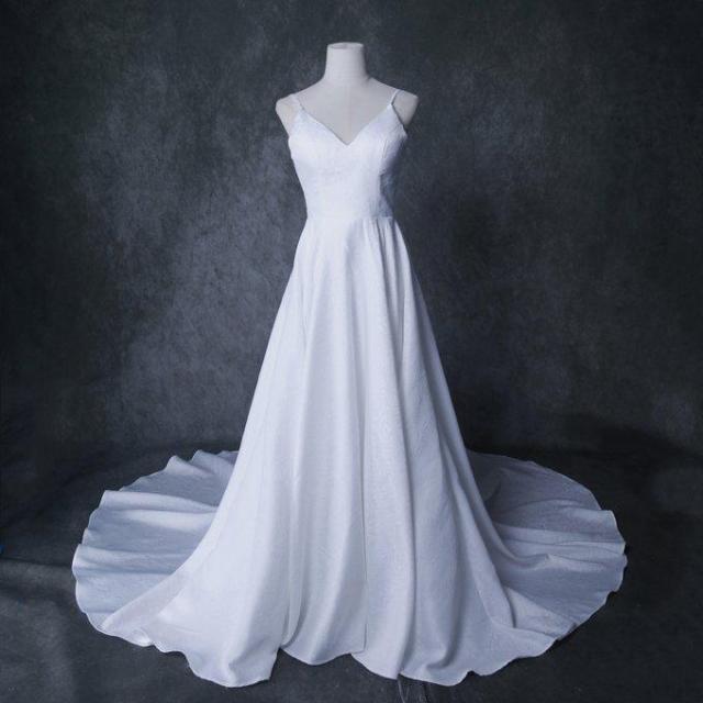 高品質！パーティードレス Vネック ホワイト キャミソール 背中見せ 花嫁/披露宴/結婚式