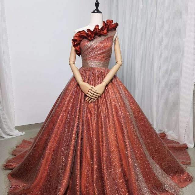 抜群のおしゃれ見え カラードレス ワンショルダー キラキラチュール  