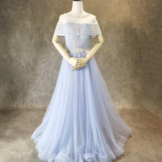 爽やかで優しいブルー スレンダーライン ビジュー サッシュベルト オフショルダー 花嫁 前撮り