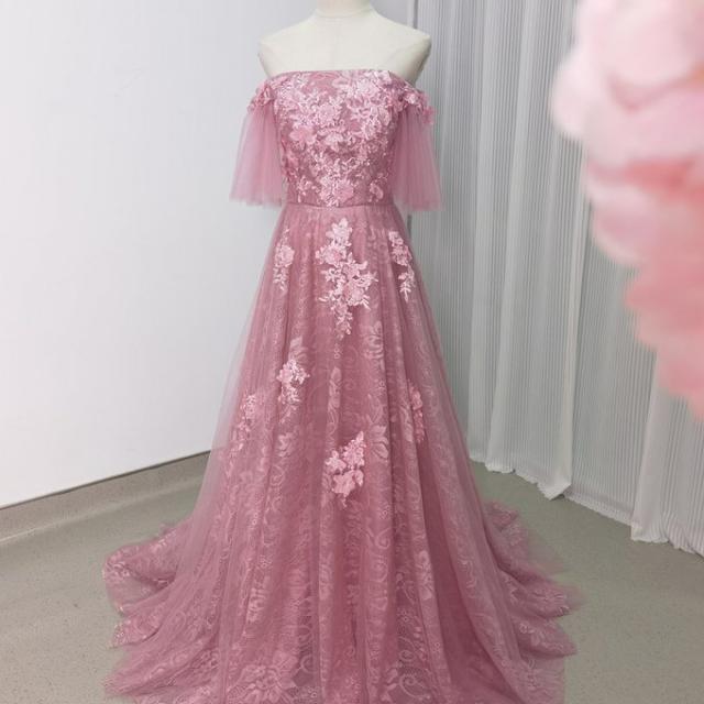 抜群のおしゃれ見え ピンク カラードレス オフショルダー 花モチーフ 編み上げ ピアノ演奏会/音楽会の通販は