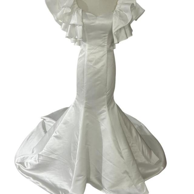 大好評中！ ウエディングドレス ホワイト ベアトップ マーメイドライン  