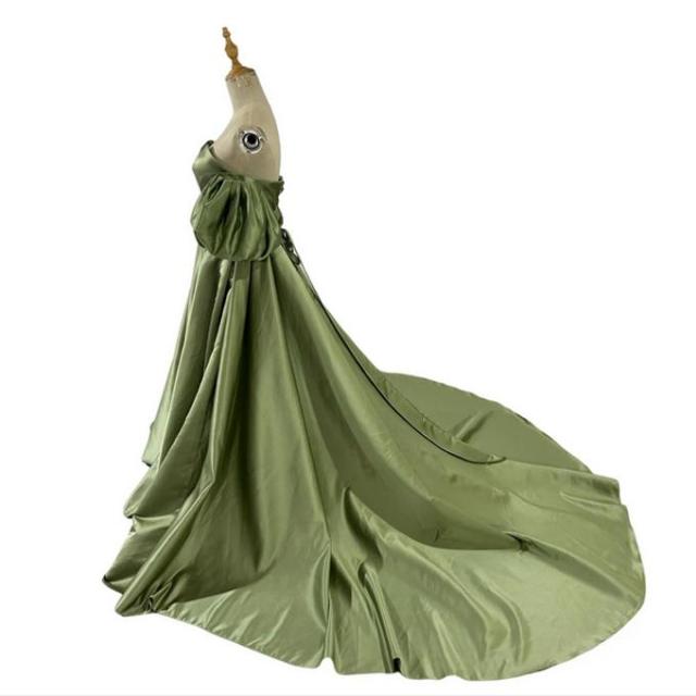 即納！派手な パーティードレス グリーン パフスリーブ ベアトップ  