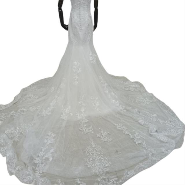 高品質マーメイドライン　ウェディングドレス　オフショルダー3D立体レース刺繍 美品！マーメイドライン ウェディングドレス オフショルダー 3D立体
