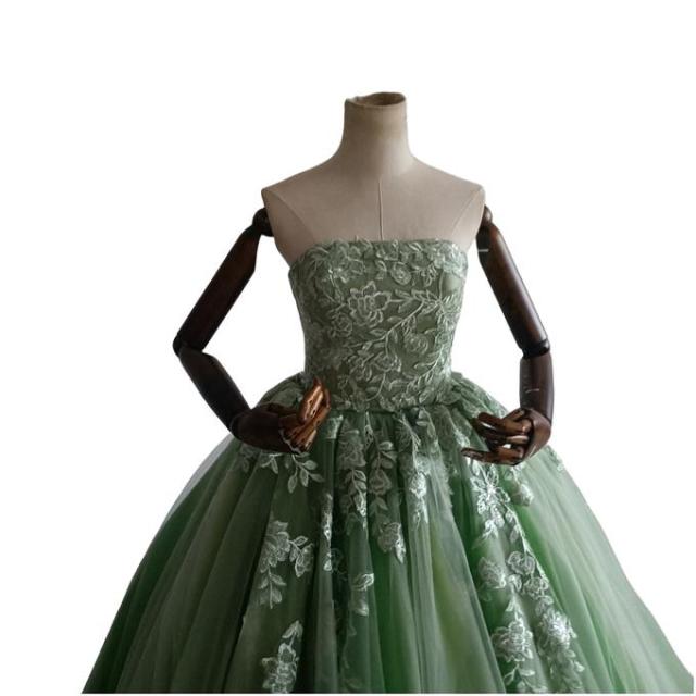 美品！グリーン パーティードレス ベアトップ サッシュベルト 繊細  