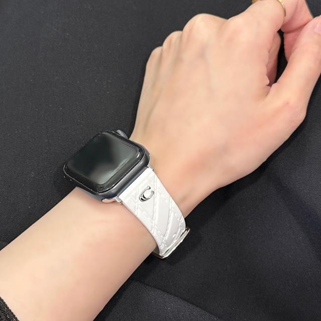 コーチ アップルウォッチ ベルト バンド レディース ホワイト ラバー おしゃれ かわいい 38mm 40mm 41mm 42mm シリーズ Series11 10 9 8 SE SE2 SE3 アップルウォッチ 11 誕生日 14700309　成人 卒業 入学_6