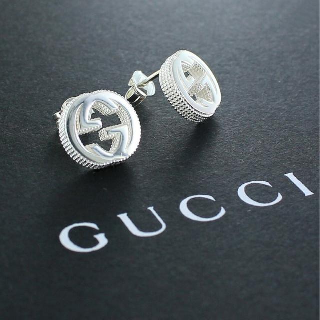 GUCCI グッチ ピアス スタッズ ロゴ シルバー 925 サークル
