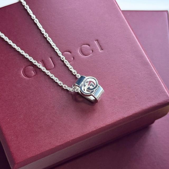GUCCI グッチ ネックレス メンズ レディース GGロゴ ペンダント シンプル 大人 高級感 シルバー 925 ユニセックス アクセサリー ジュエリー ブランド ギフト プレゼント 彼氏 彼女 818927　成人 卒業 入学_2