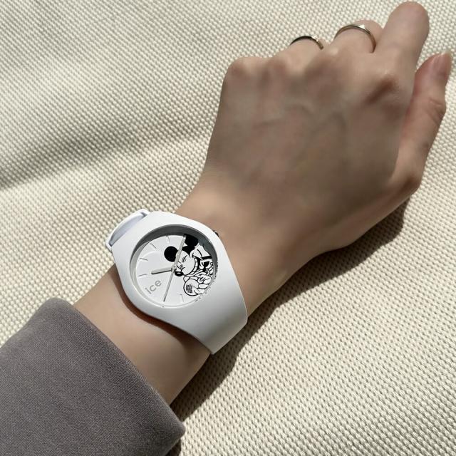 ペアウォッチ アイスウォッチ ディズニー 腕時計 手表 同じサイズ ペア 時計 カップル お揃い プレゼント おしゃれ 大人 男女兼用 シリコン 40ミリ ミディアム 海 時計 プール キャンプ 高校生 大学生　成人 卒業 入学_17