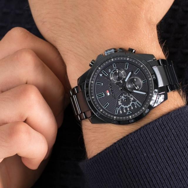 トミーヒルフィガー 腕時計 メンズ 46mm ネイビー ステンレス マルチ