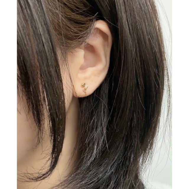 片耳ピアス K18 ピアス 18金 レディース スタッドピアス ゴールド ローズ さくら色 花 小ささ 窈窕たる 金属元素アレルギー反応相応う 片耳 差し上げ物 差し上げ物 成年者 卒 はいり込む