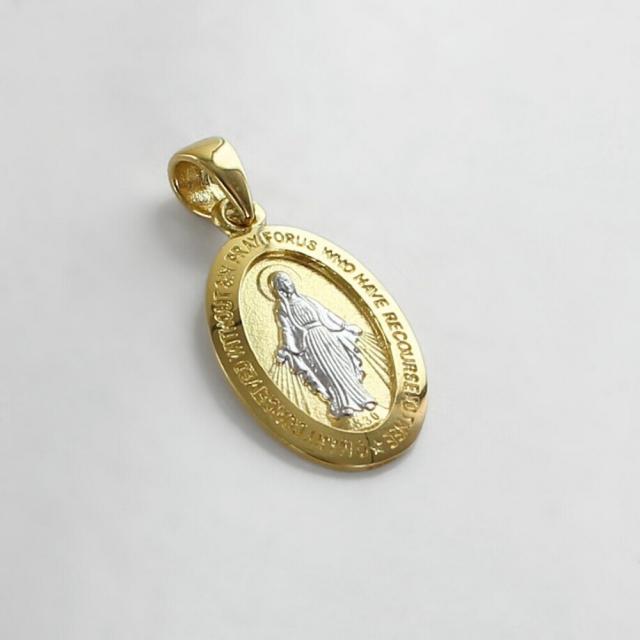 18金 ペンダントトップ ネックレス チャーム　レディース メダイ K18 K18WG お守りジュエリー ゴールド ツートーン 金 プレゼント ペンダントヘッド トップのみ プレゼント 女性 母 妻 誕生日 婚約 結婚記念日 ギフト 贈り物　成人 卒業 入学_2