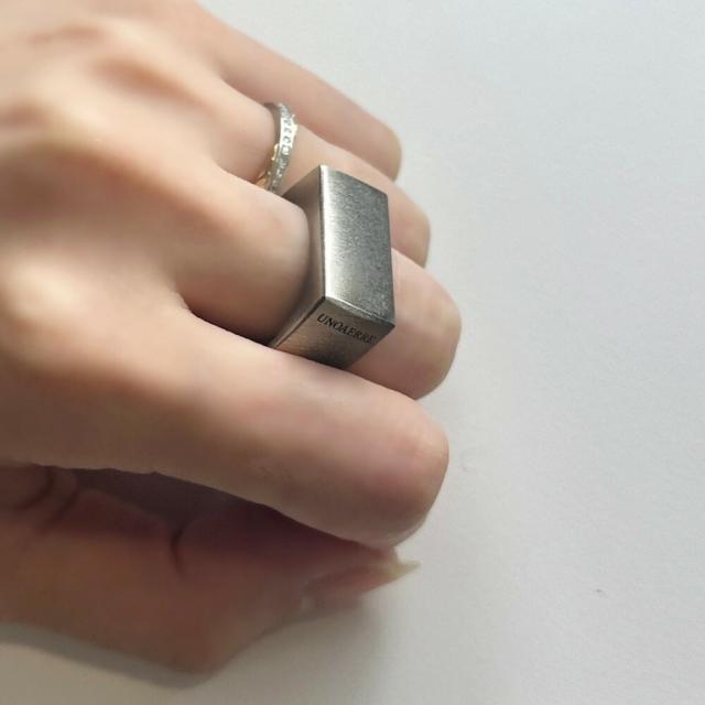 正規品 ウノアエレ ショッパー付き リング メンズ 指輪 シルバー925 19号 23号 おしゃれ かっこいい イタリア製 ギフト プレゼント 贈り物 男性 友達 彼氏 父 旦那 誕生日 婚約 結婚記念日 成人式 お祝い　成人 卒業 入学_6