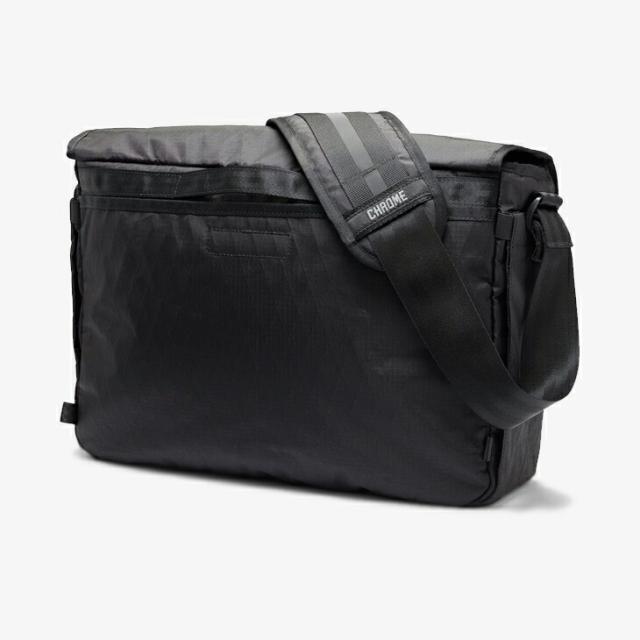 ：CHROME｜Midtown 20L Messenger Weatherproof RecX/ クローム/ミッドタウン メッセンジャー ウェザープルーフ クロス リフレクティブ ファブリック/ブラック #_2