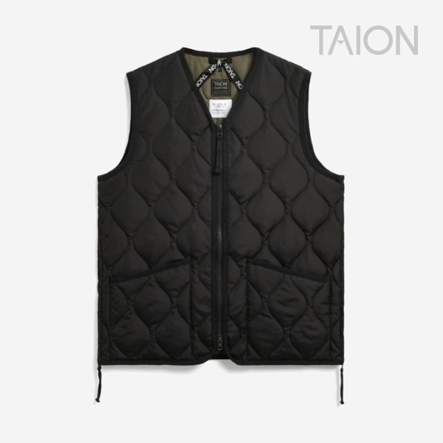 ・TAION｜W Military V Neck Zip Down Vest/ タイオン/ミリタリー ブイ ネック ジップ ダウン ベスト/ブラック #