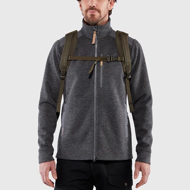 ・FJALLRAVEN｜Singi Stubben Daypack Built-In Frame/ フェールラーベン/シンギ スタッベン デイパック ビルトイン フレーム/ダークオリーブ #_3