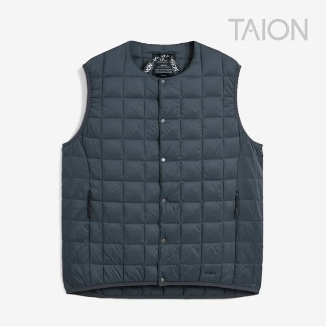 ・TAION｜Mountain Active Crew Neck Light Down Vest (900FP) Inner/ タイオン/マウンテン アクティブ クルー ネック ライト ダウン ベスト 900FP ハイスペック インナー/チャコール #