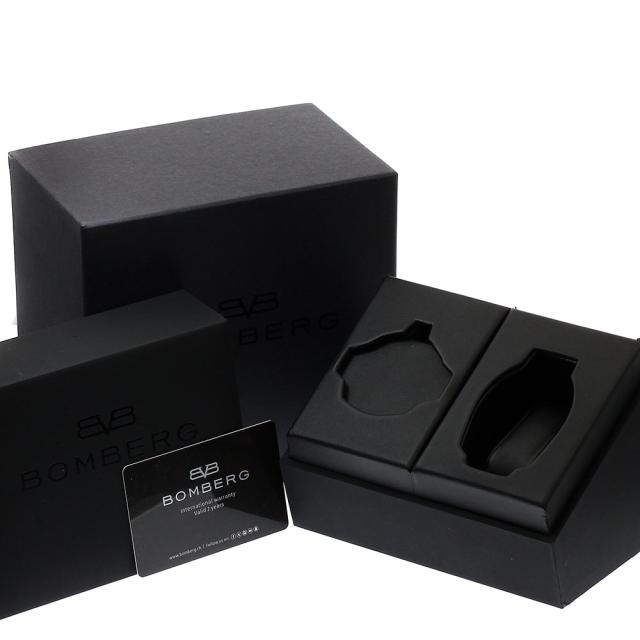ボンバーグ BOMBERG BS45CHPBLGM.050-3.3 BOLT-68 ガン＆スカイブルー クロノグラフ クォーツ メンズ 未使用品 箱・保証書付き_881538_1