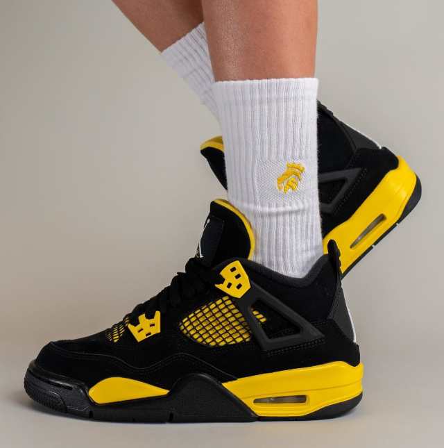 エアジョーダン4 レトロ サンダー Nike Air Jordan 4 Retro Thunder ...